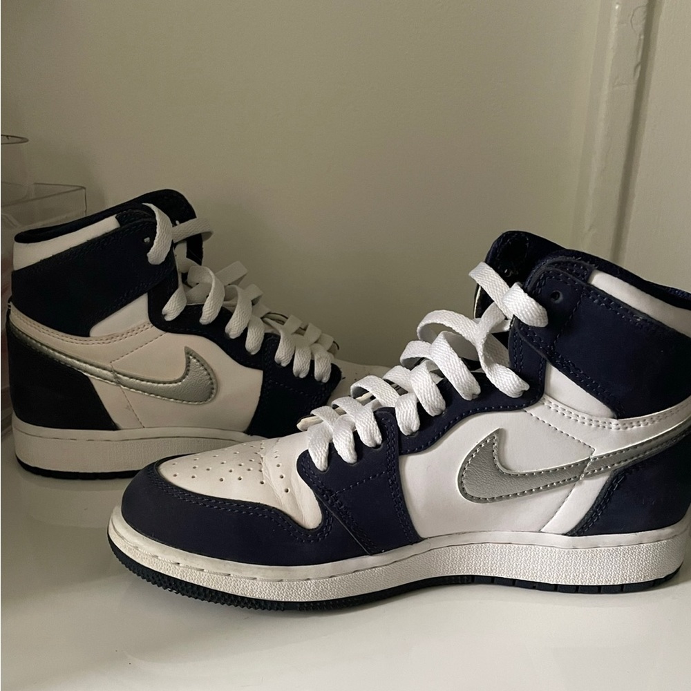 Midnight Navy GS Jordan’s